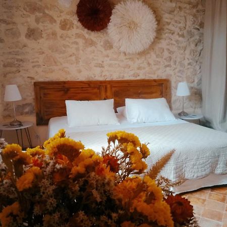 Chambre D'Hotes Face Au Lavoir Methamis Ngoại thất bức ảnh