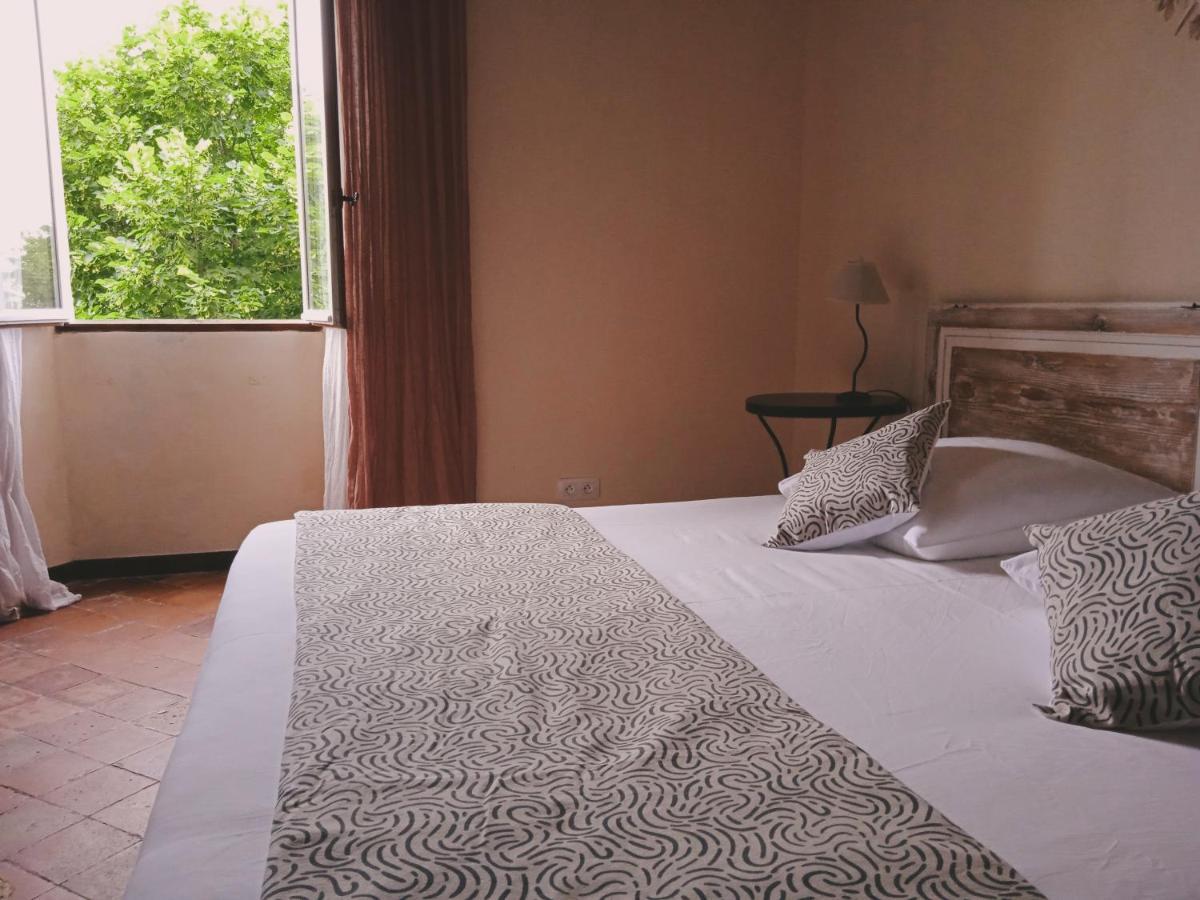 Chambre D'Hotes Face Au Lavoir Methamis Ngoại thất bức ảnh