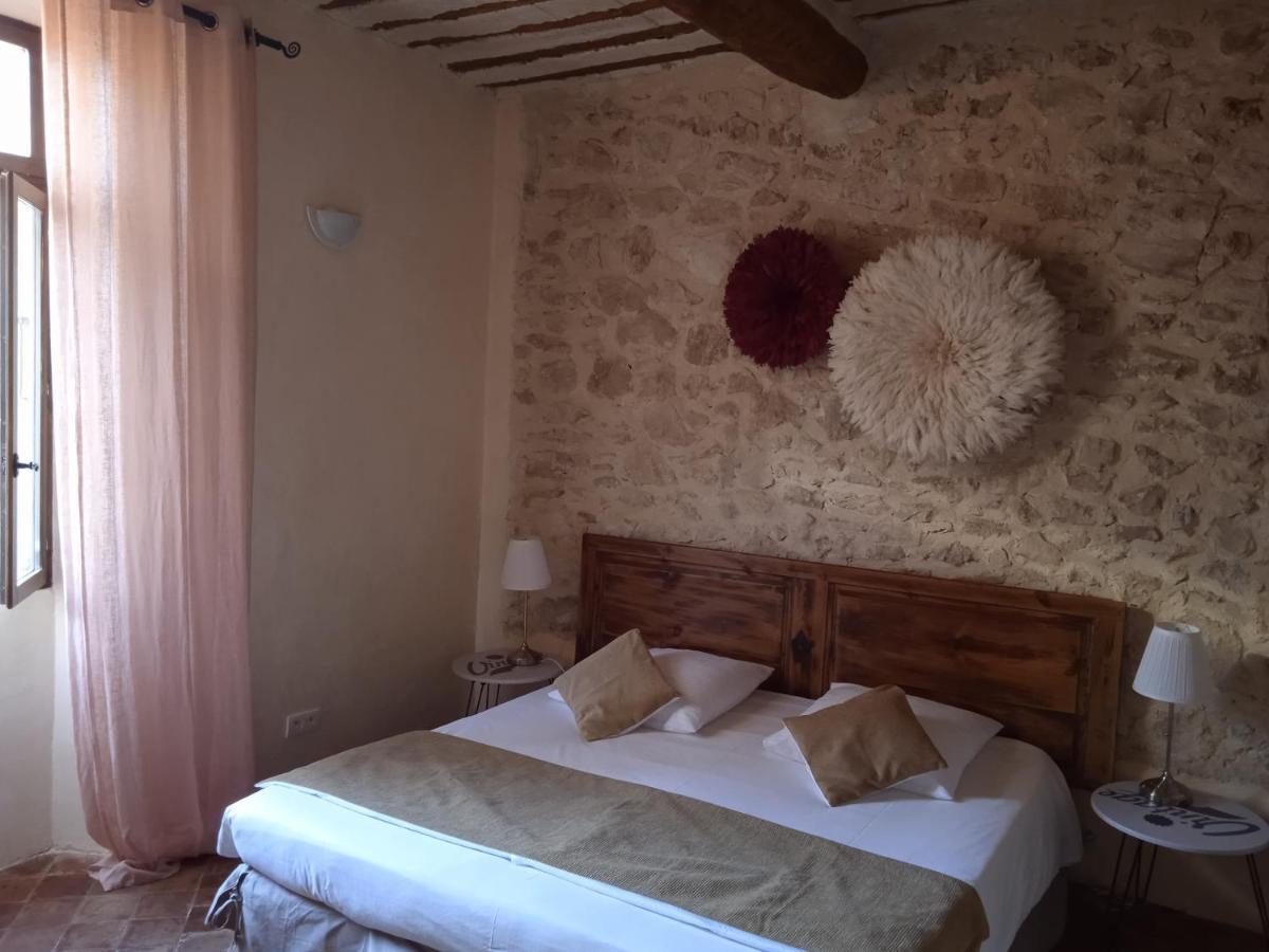 Chambre D'Hotes Face Au Lavoir Methamis Ngoại thất bức ảnh