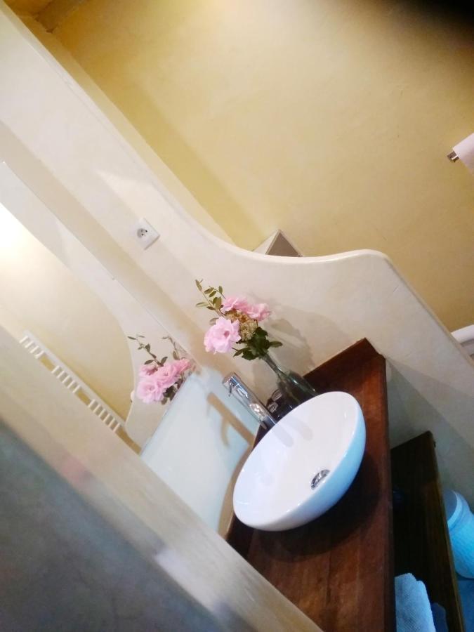 Chambre D'Hotes Face Au Lavoir Methamis Phòng bức ảnh